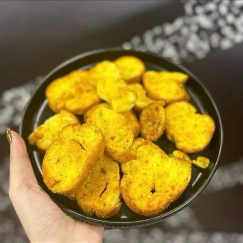 bánh mì sấy bơ tỏi